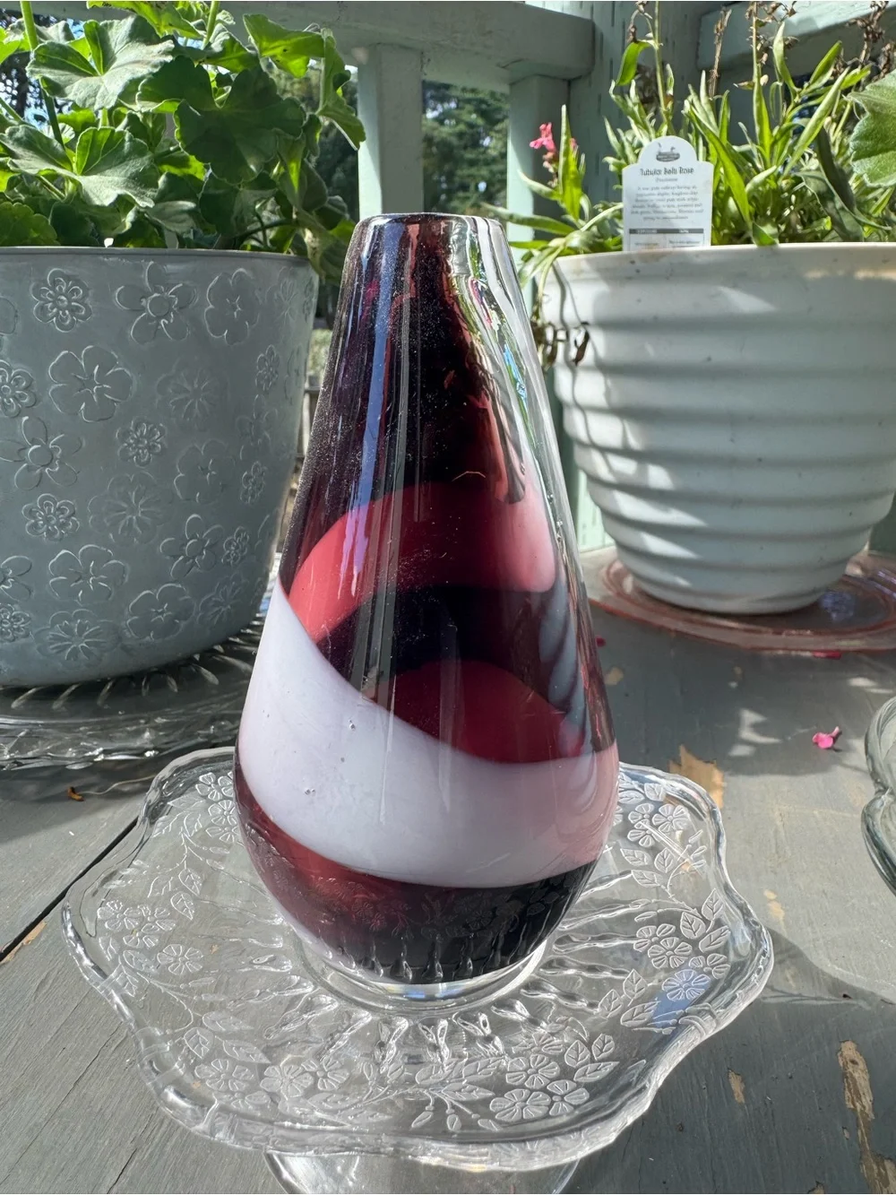 Vintage Murano Style Hand Blown Art Glass Bud Vase Swirl Glossy Finish 6”
